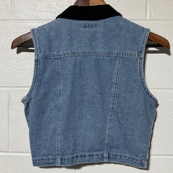 Vintage 90s Denim Vest with Velvet Collar and Embroidery Western Style - Picture 3 of 6